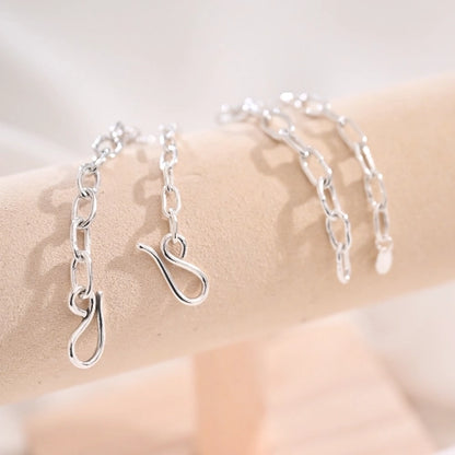 צמיד כסף 925 דגם מיני לולאות, תכשיט איכותי ועל-זמני מסטודיו שירו.