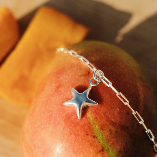 שרשרת כסף 925 עם תליון כוכב ים בגימור טבעי, עיצוב ייחודי בשיטת גילוף שעווה בעבודת יד של Shiroo.
